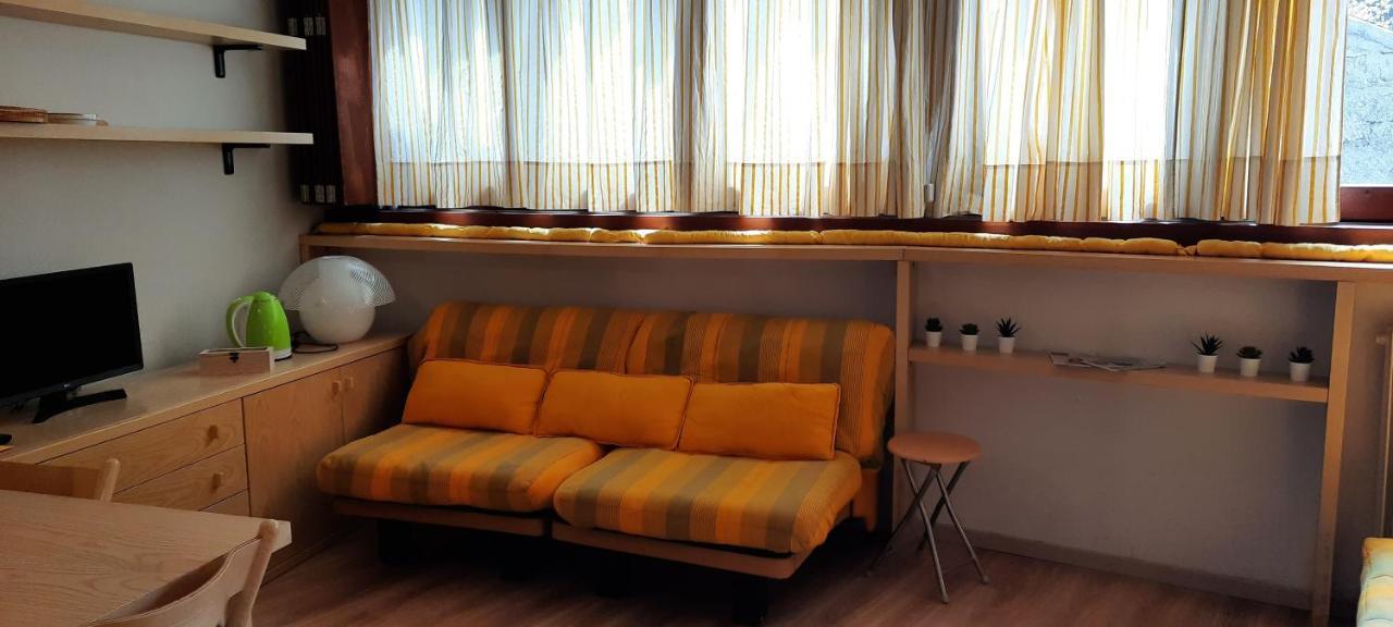 Condominio Escargot بيريوِل تْشيرفينيا المظهر الخارجي الصورة